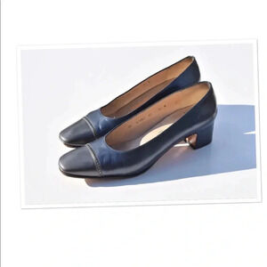 Salvatore Ferragamo low heels